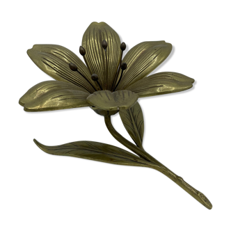 Vintage flower ashtray