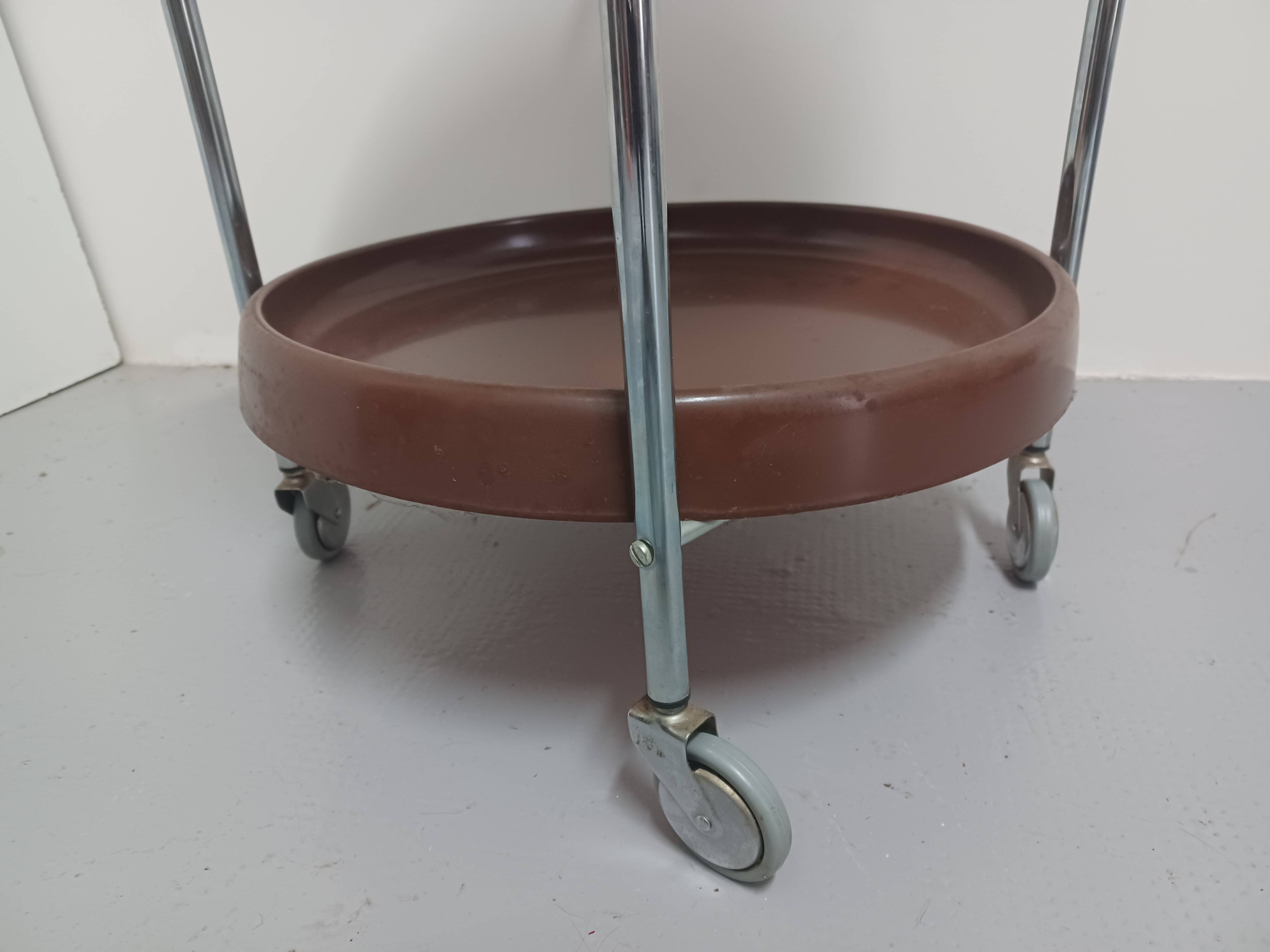 70's serving trolley