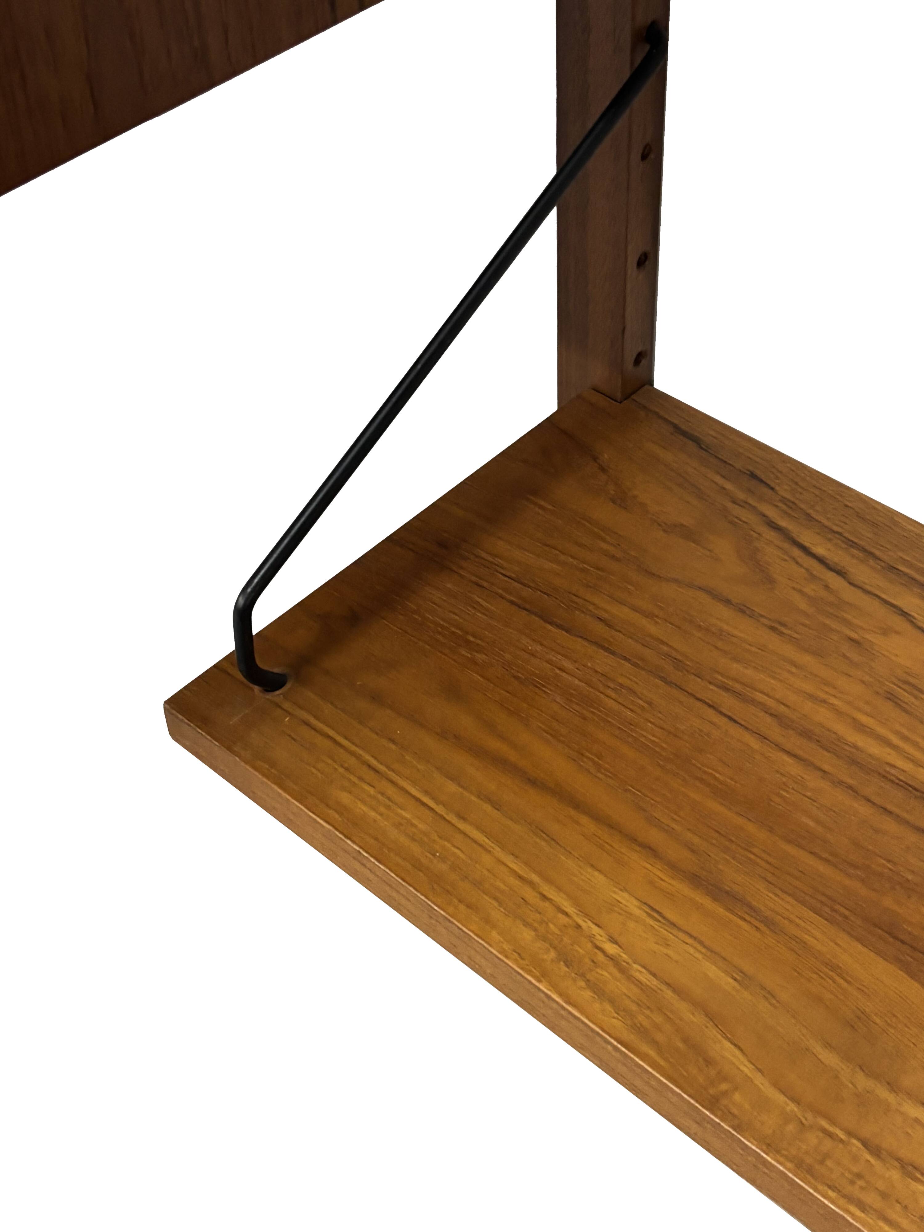 Vintage wall system Poul Cadovius Cado Design