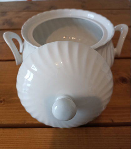 Vintage mid-century white tureen, wunsiedel bavaria germany