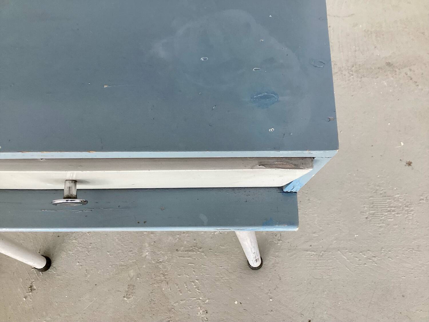 Stand de 2 nuits de Wim Rietveld pour Auping