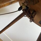 lampadaire vintage avec tablette et pied tripode