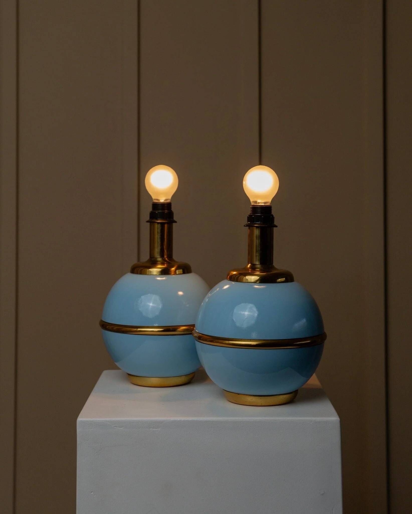 Set of 2 Light-Blue Ceramic Table Lamps with Gold Trim Italy 1980s Hollywood Regency Style