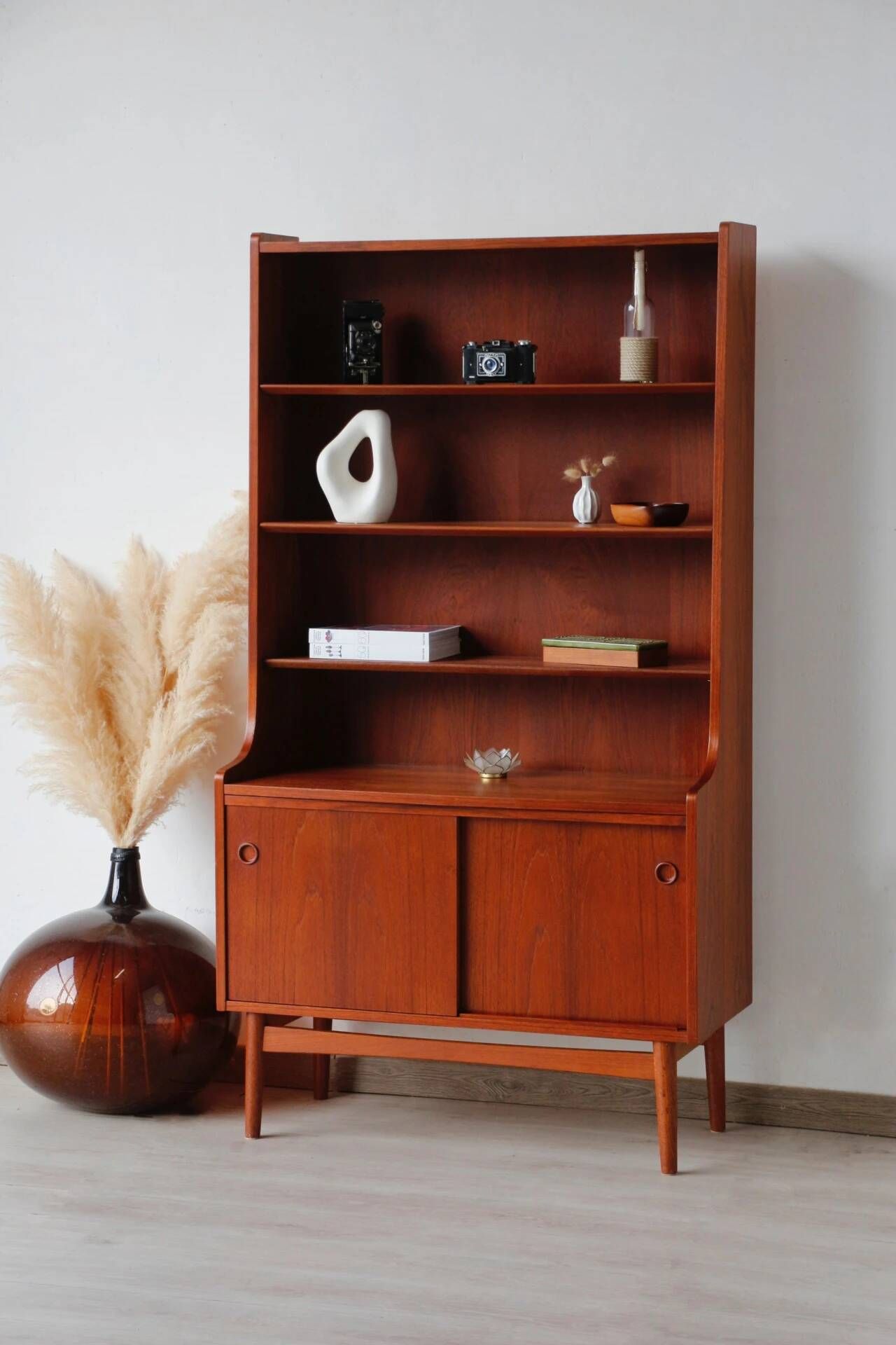 Bibliothèque scandinave vintage en teck – années 60