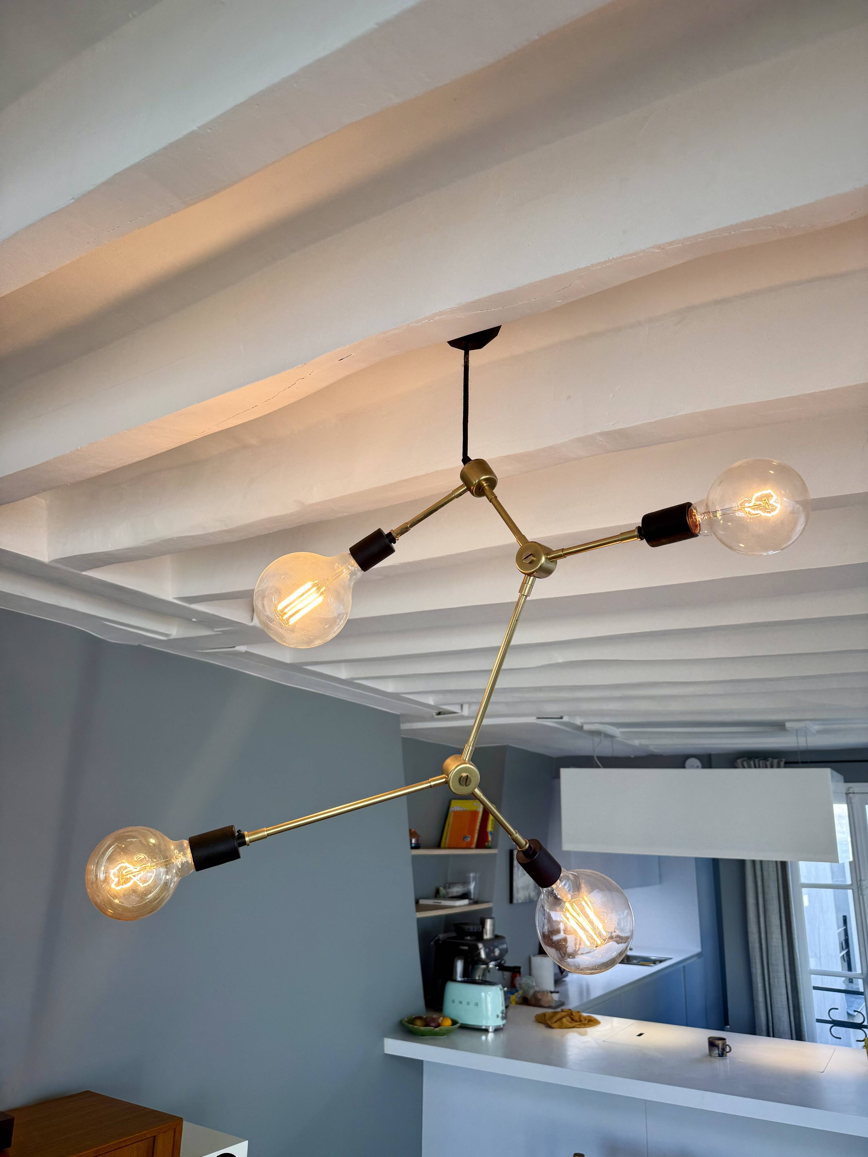 Chic designer brass pendant light – contemporary style
