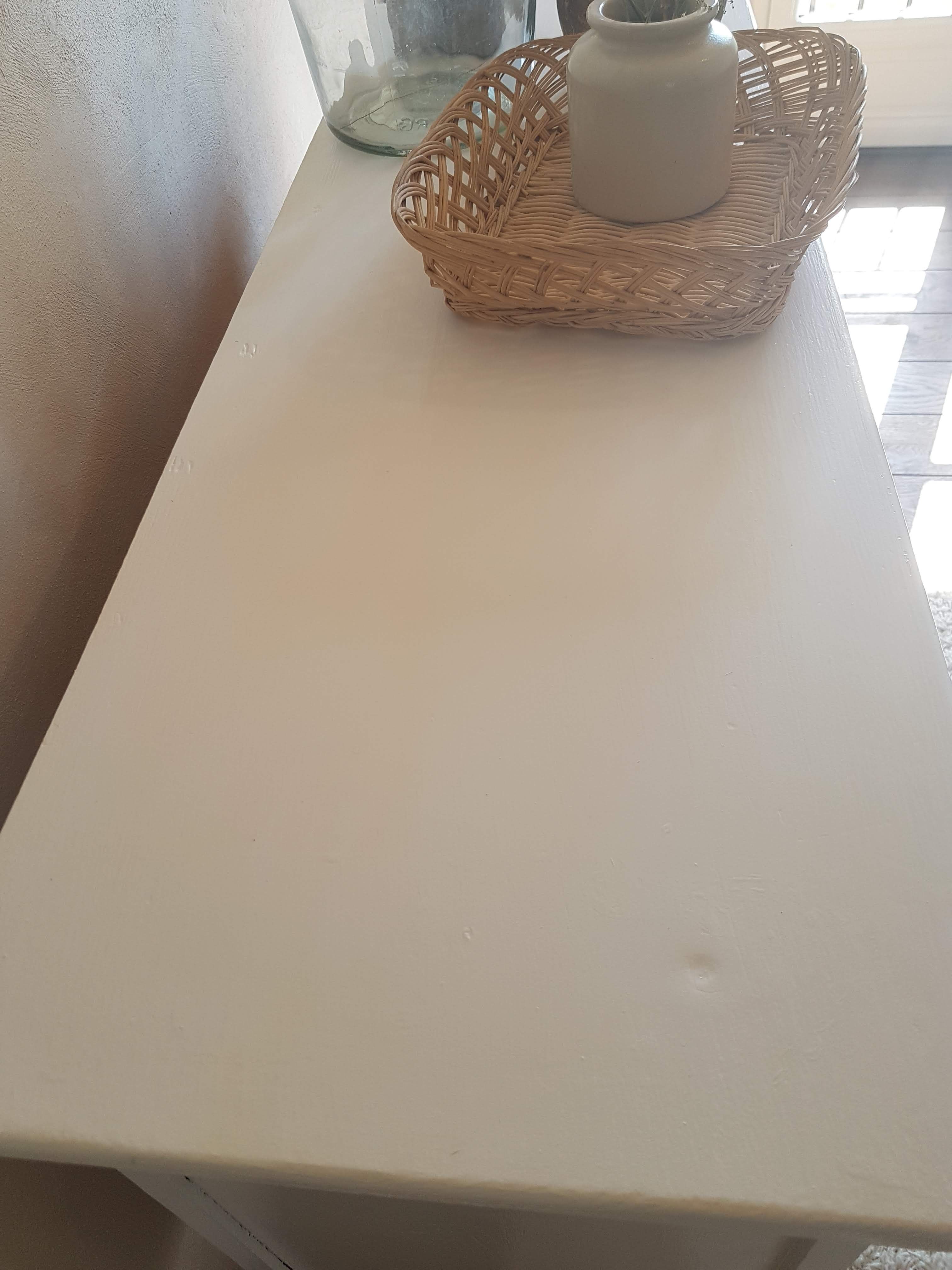 Old white Parisian buffet