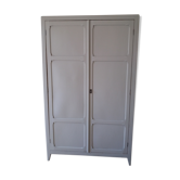 Armoire parisienne