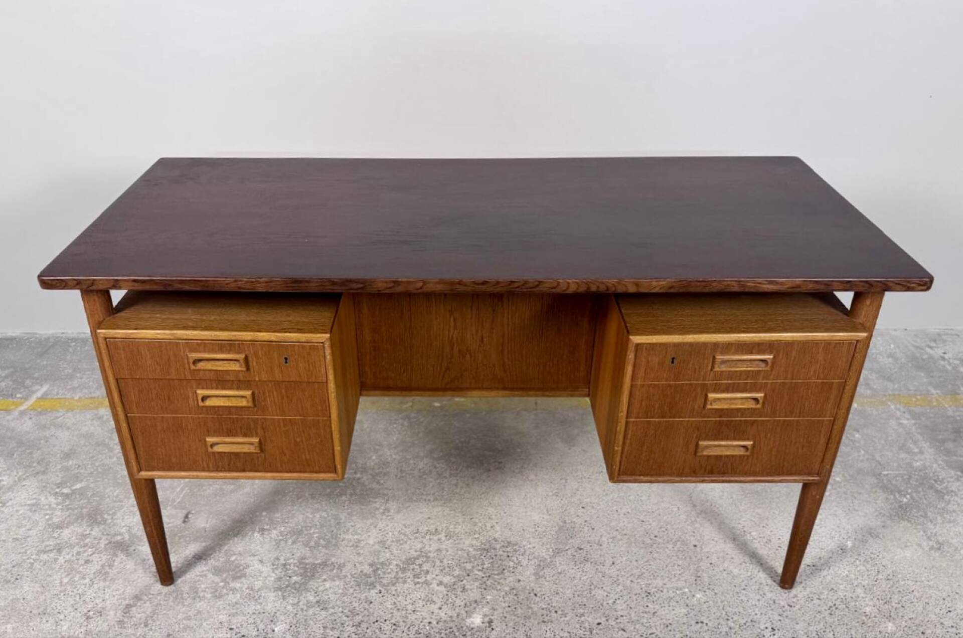 Bureau scandinave de direction double face plateau flottant longueur 1