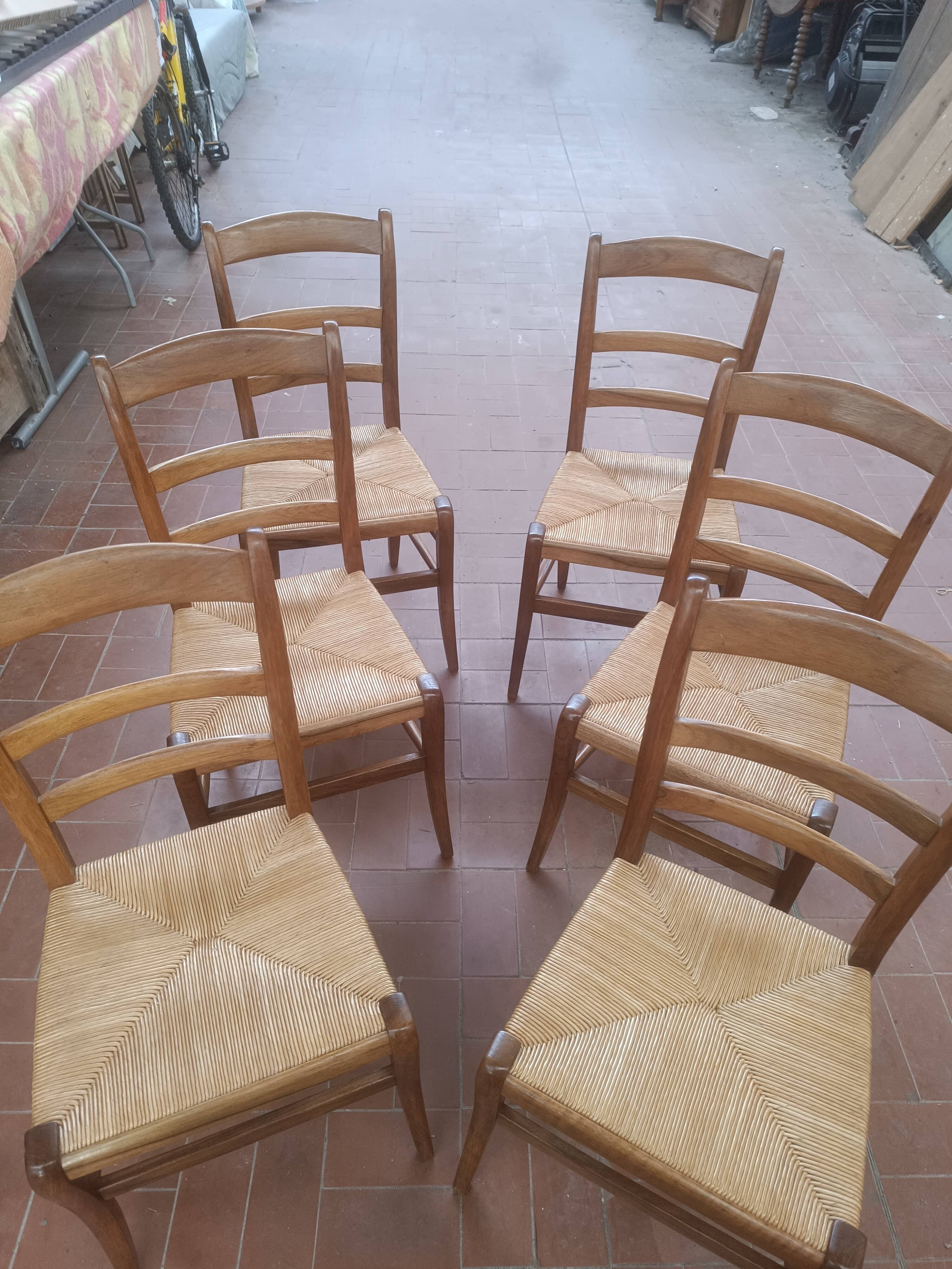 Set of 6 chairs