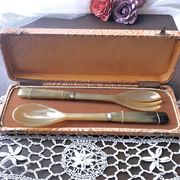 Salad cutlery box in vintage blond horn 30/40 France