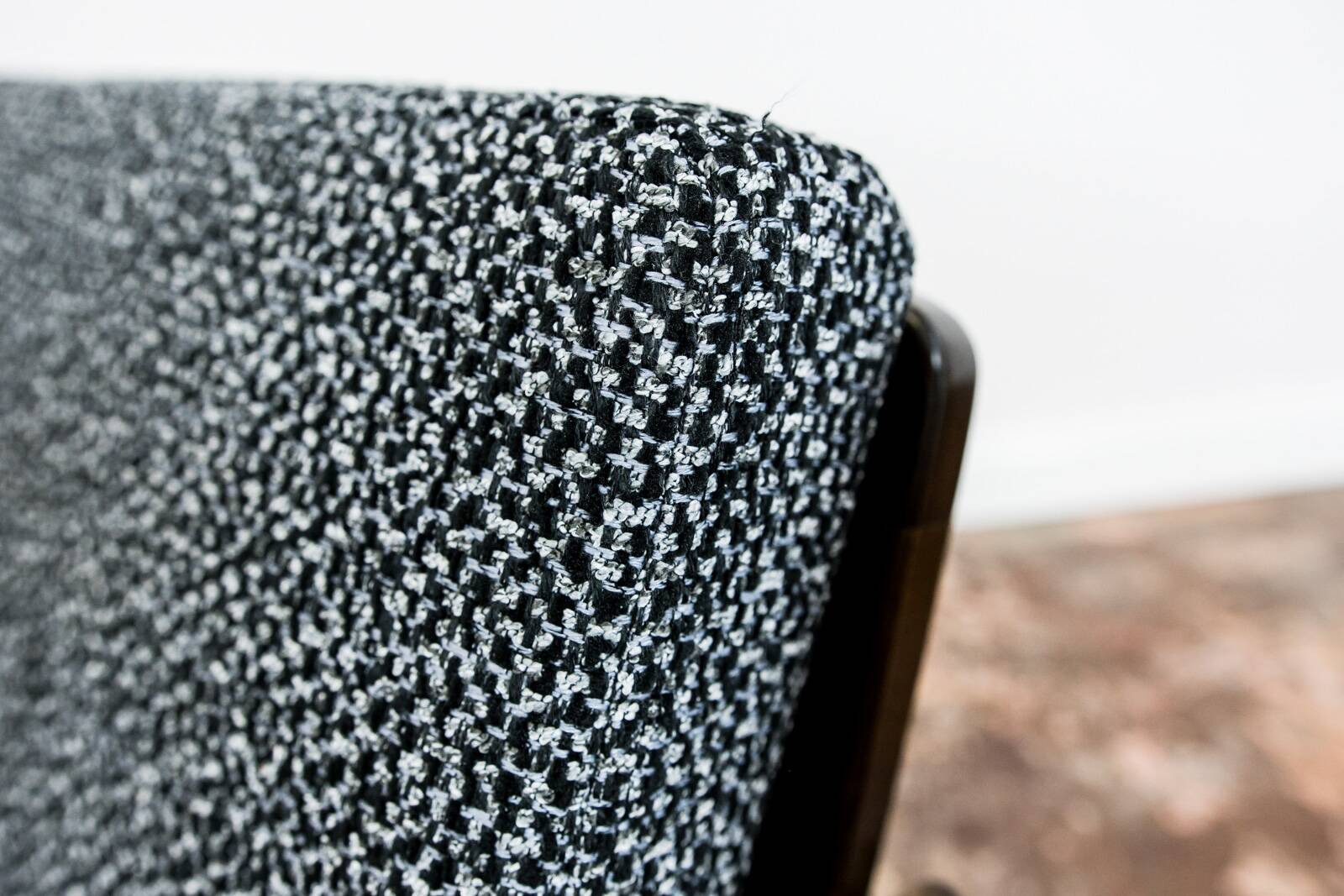 Paire de fauteuils restaurés du milieu du siècle par Zenon Bączyk, années 1960