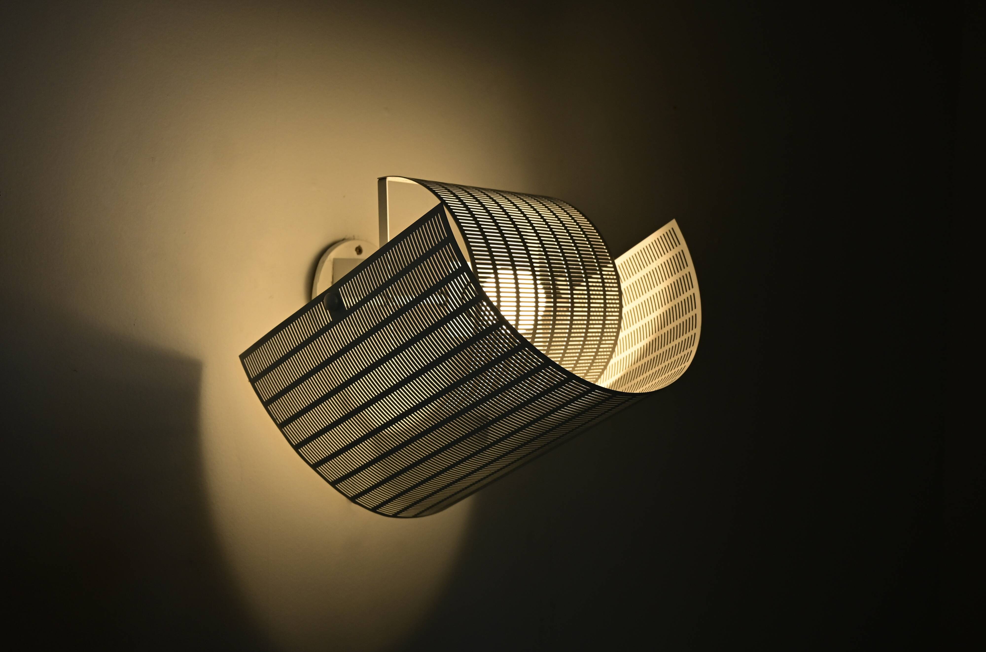 Shogun wall light by Mario Botta for Artemide, 1980s.