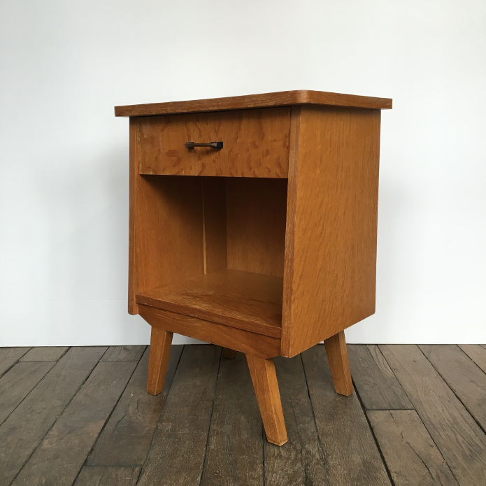 Table de chevet pieds compas en bois clair