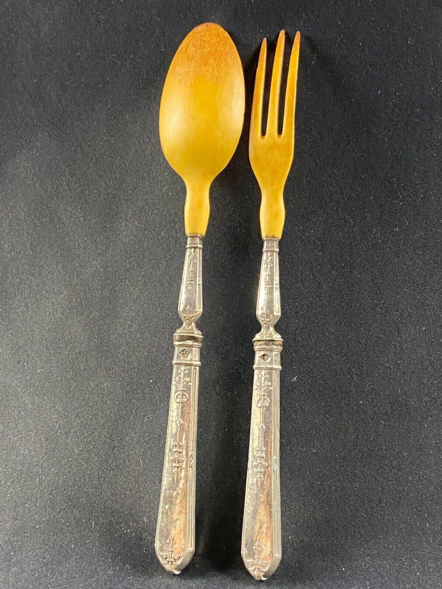 Service à salade manches en argent XIXe Restauration