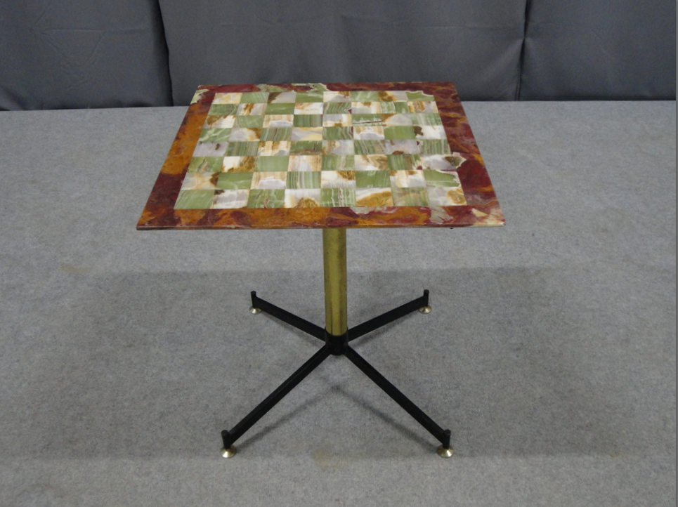 Green marble healing, 1940