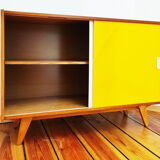 Buffet U 452 conçu par J. Jiroutek Tchécoslovaquie années 1960