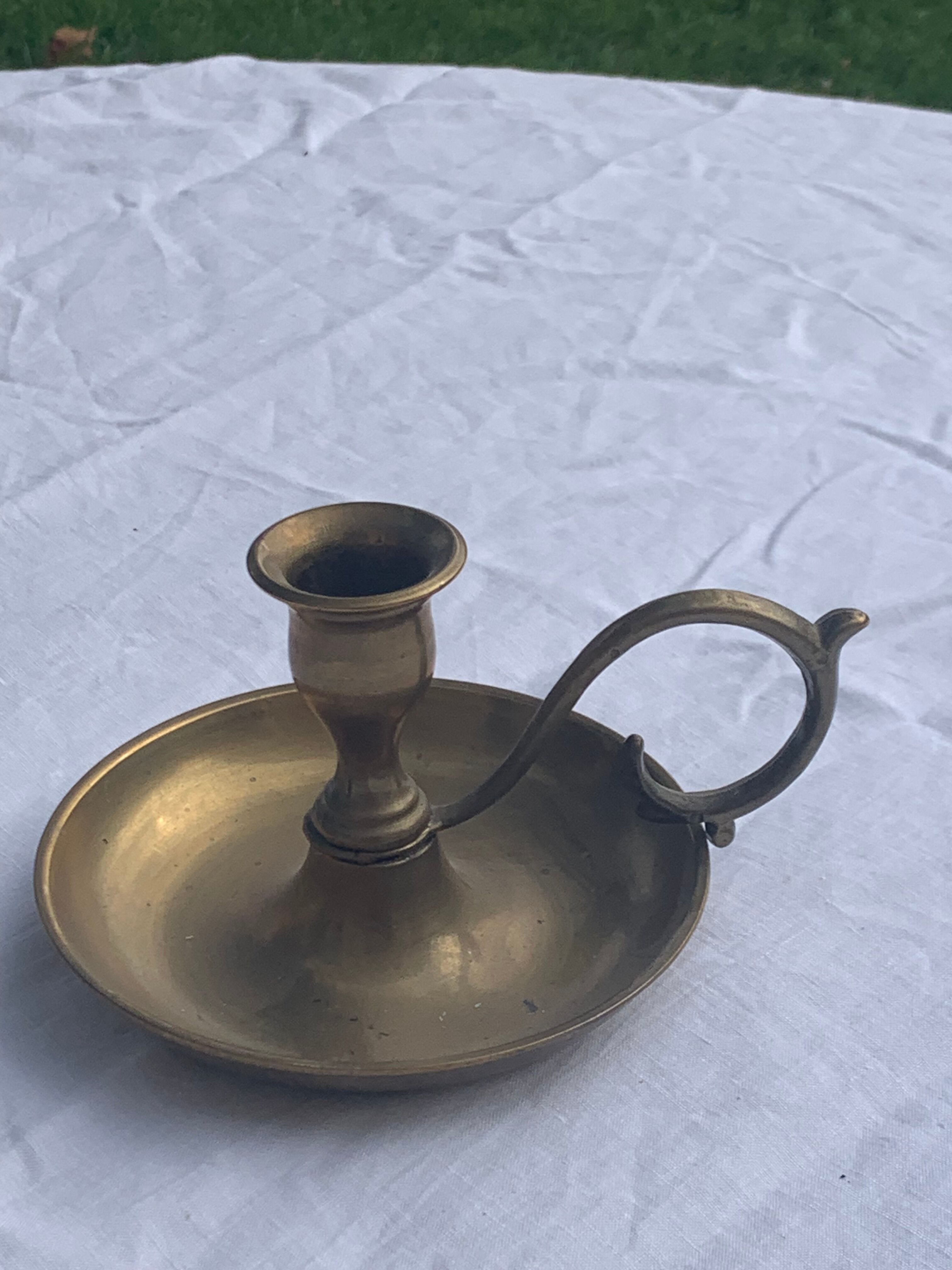 Antique thumb holder, vintage gilded brass cellar rat
