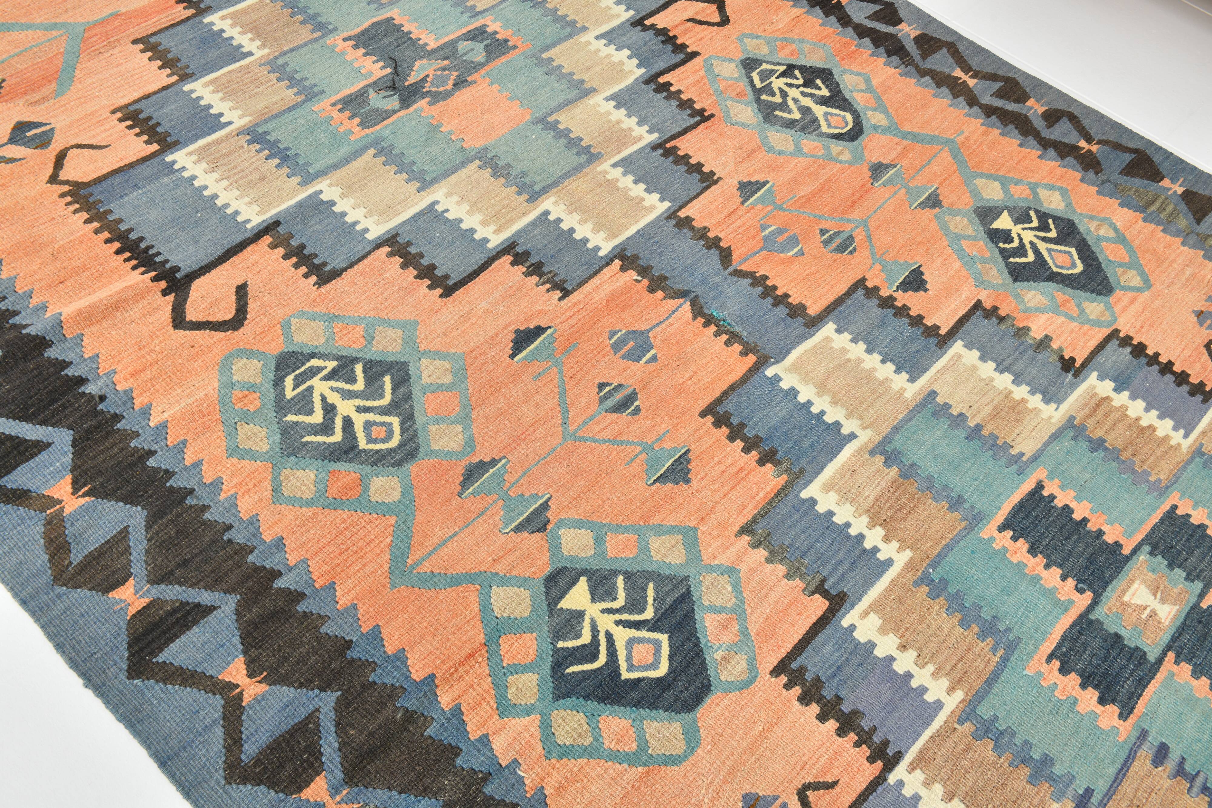 6x10 Peach & Navy Blue Turkish Kilim Rug, 168x296Cm