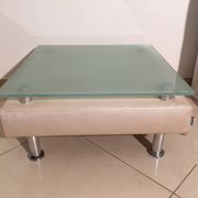 Table basse contemporaine éditée par Luxy (Italie)