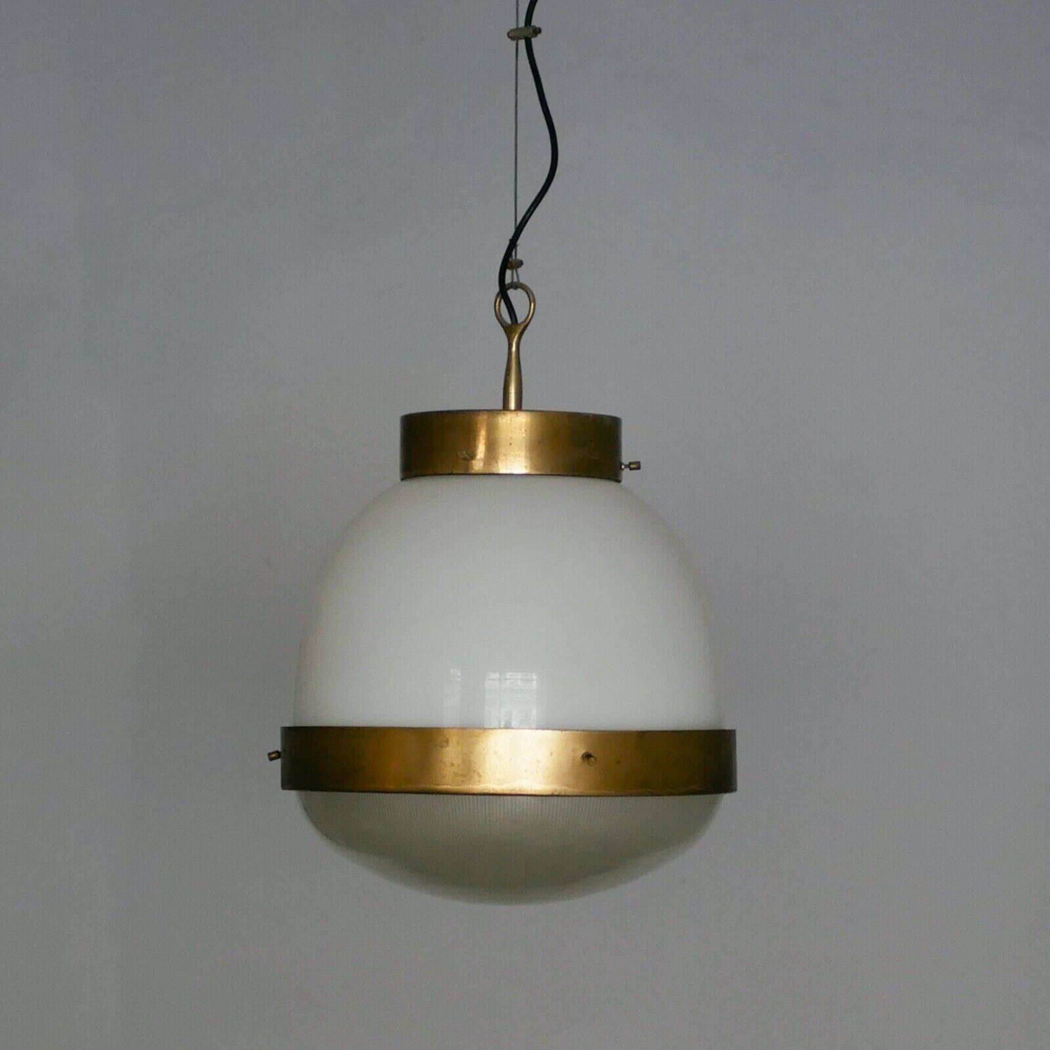 Large Artemide Delta ceiling light - 1960s - Sergio Mazza - Brass and glass