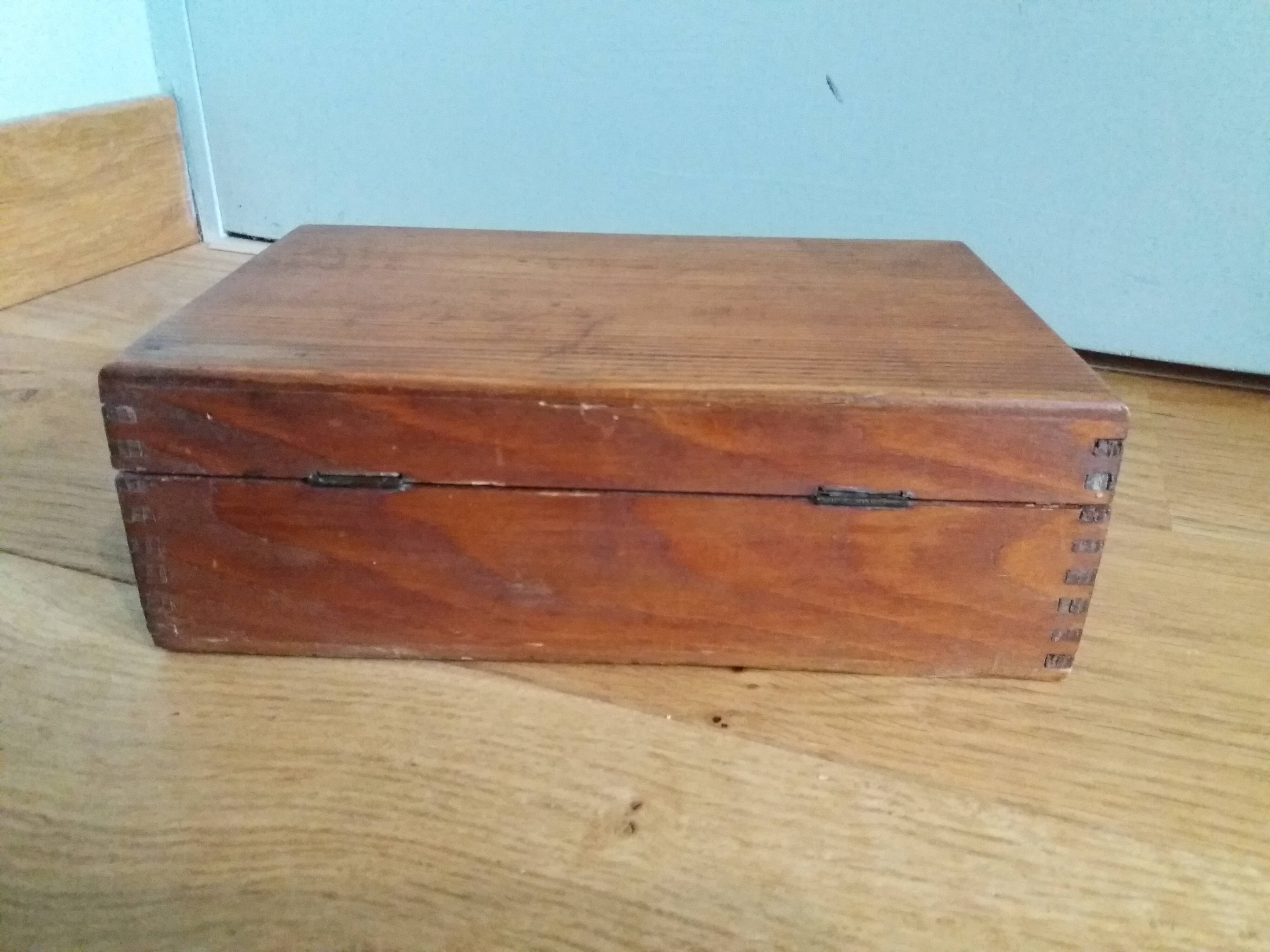 Wooden box