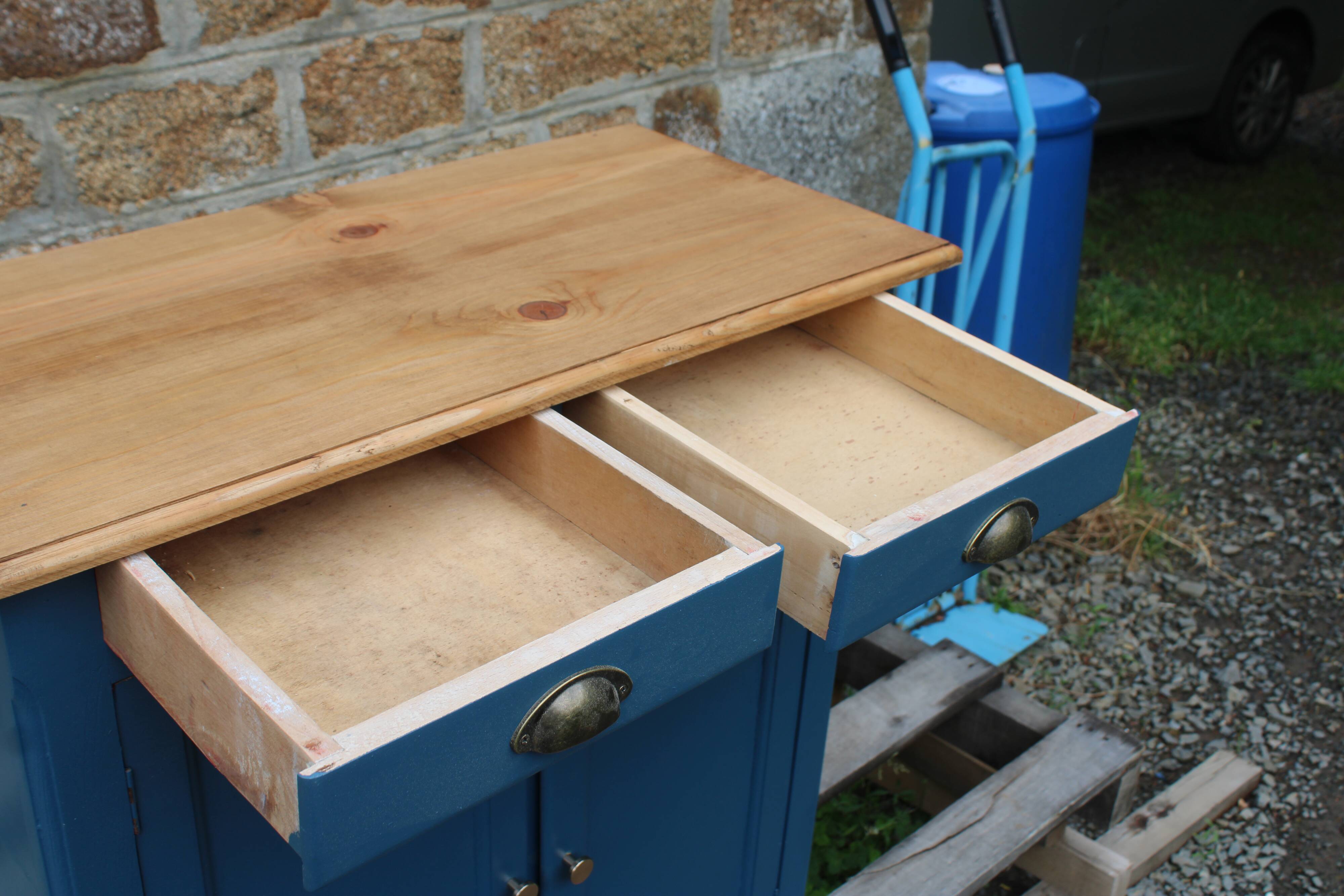 Vintage deep blue Parisian sideboard & natural wood top