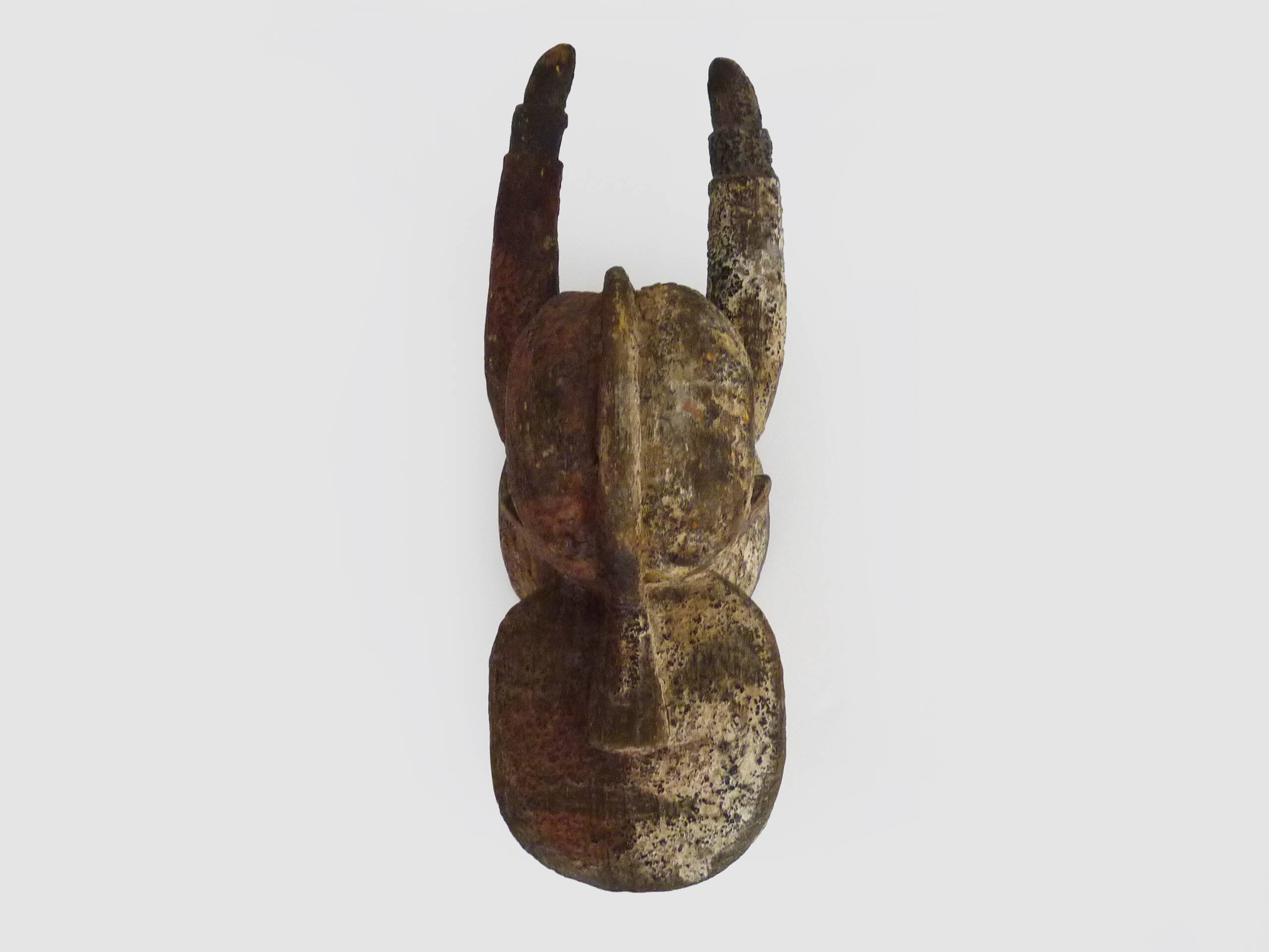 Masque Mambila Suaga bor zoomorphe. Cameroun. Art tribal africain. Art premier