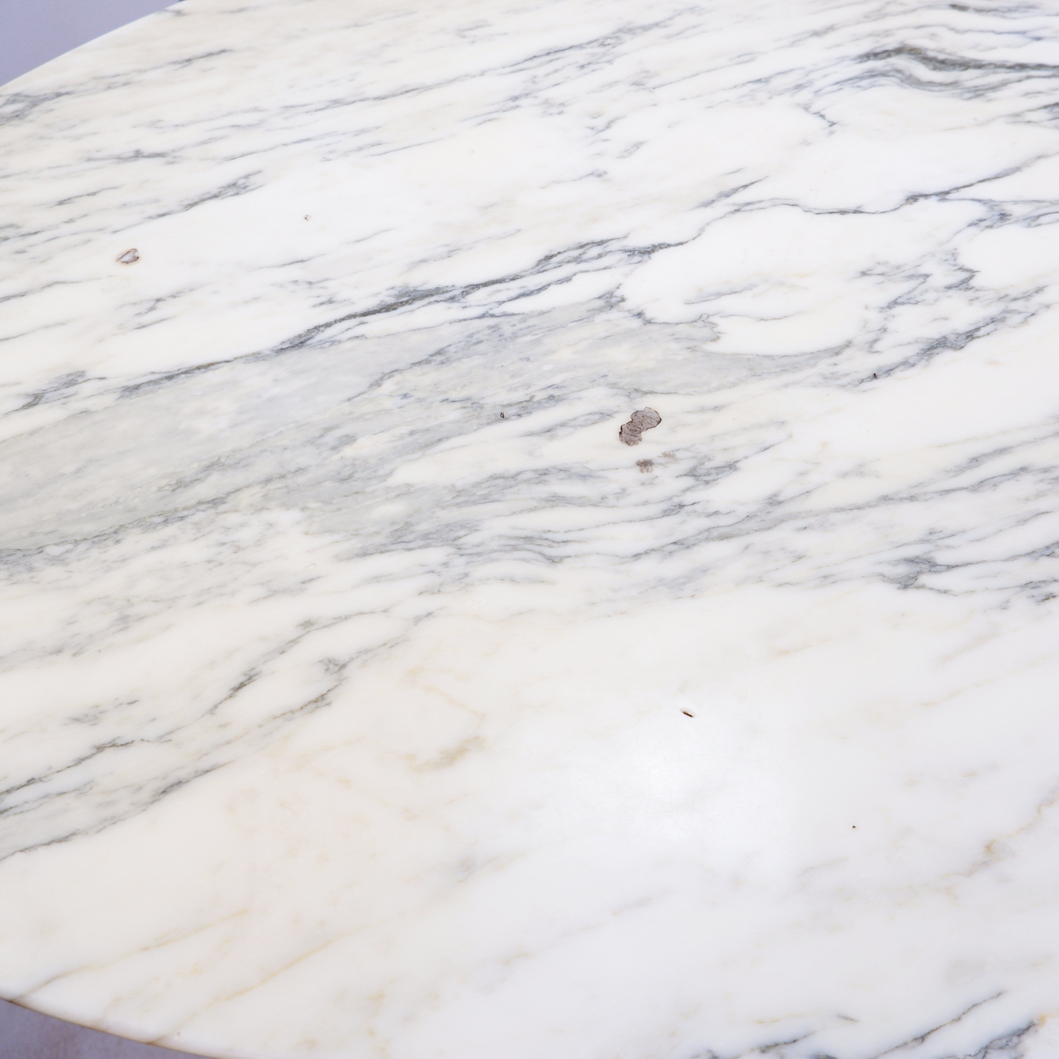 Florence Knoll dining table for Roche Bobois - 1960s