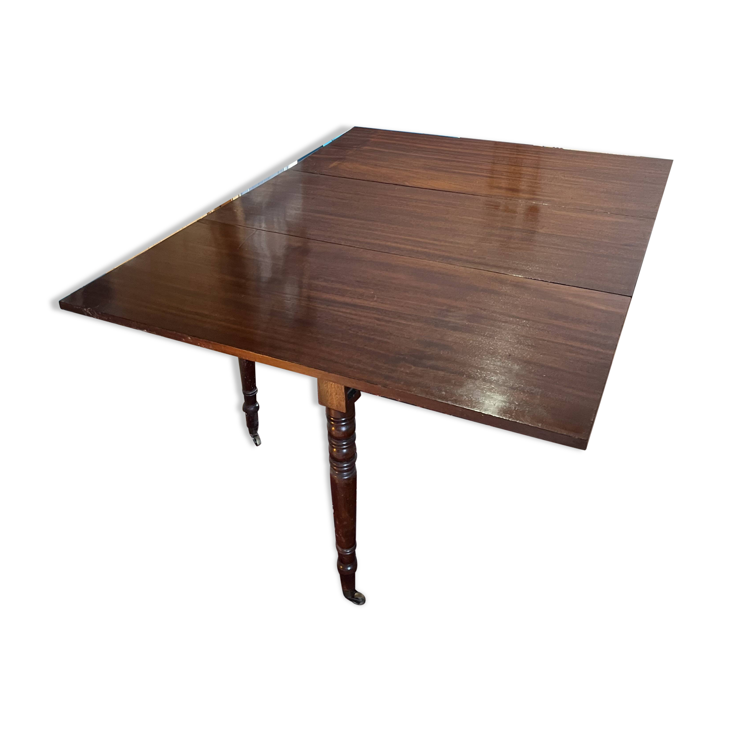 Table en acajou vintage à rabats; idéale pour les décorateurs.