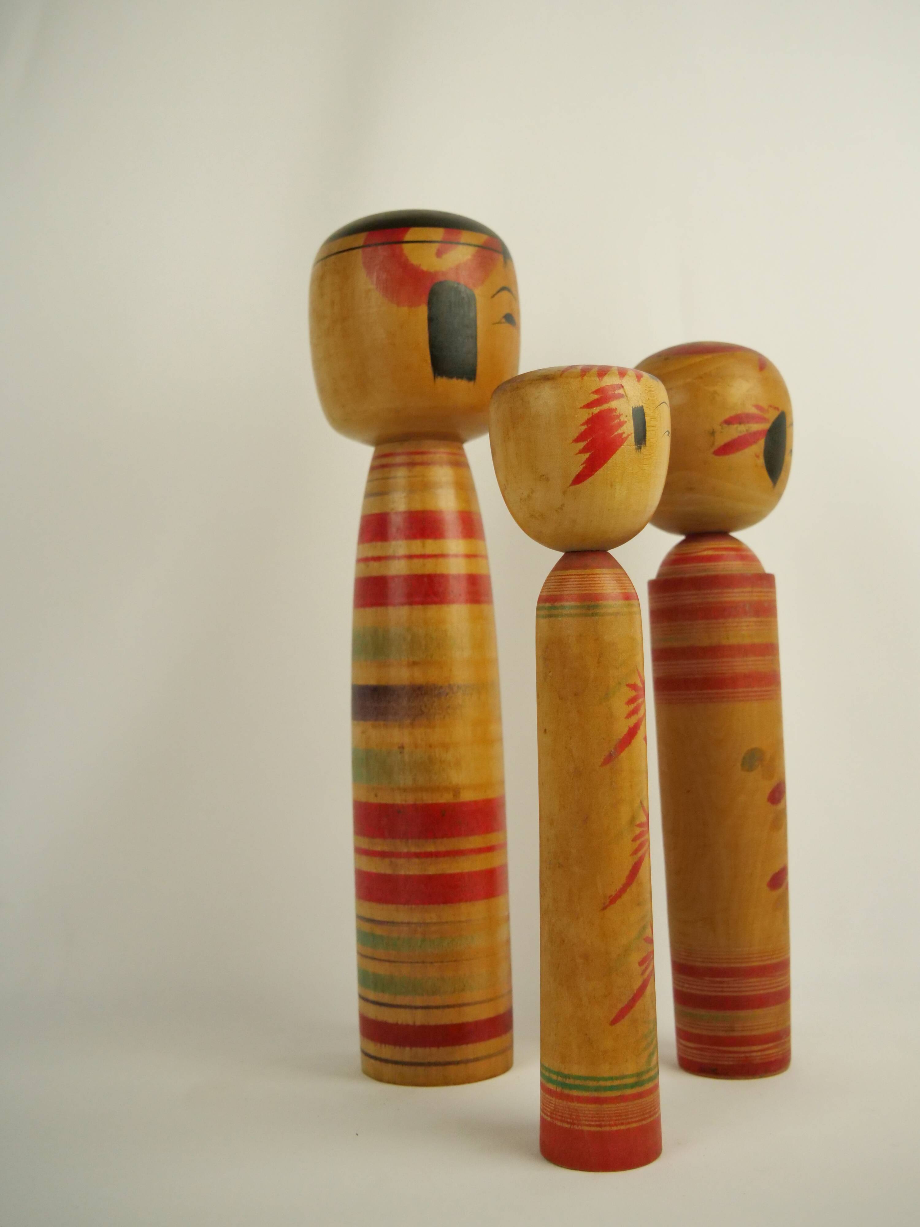 Lot de 3 kokeshi ( taille moyenne )