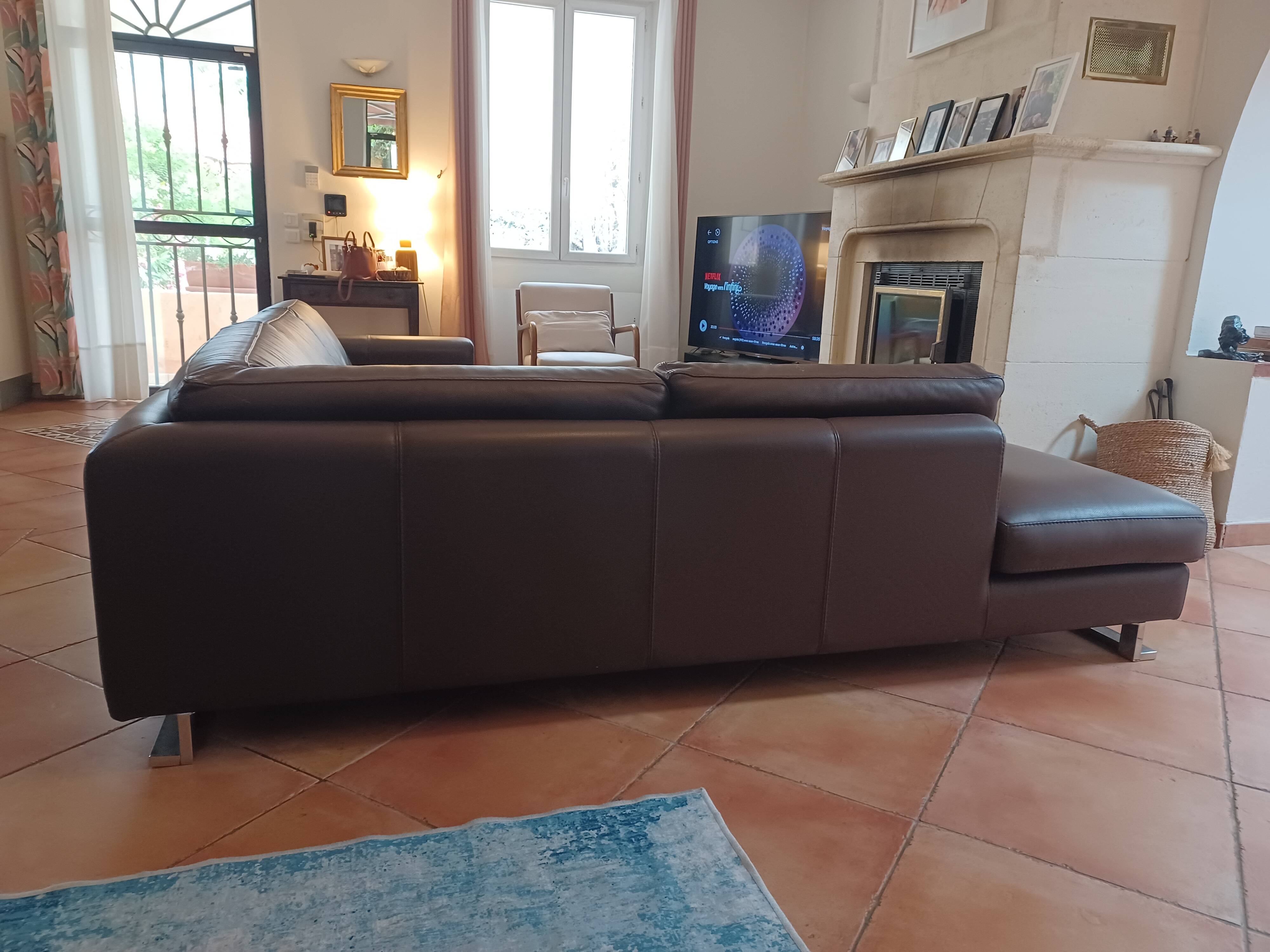 Roche bobois island sofa