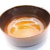Salad bowl in brown sandstone, khaki and saffron