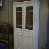Showcase 2 doors mesh in fir 1930 patinated white