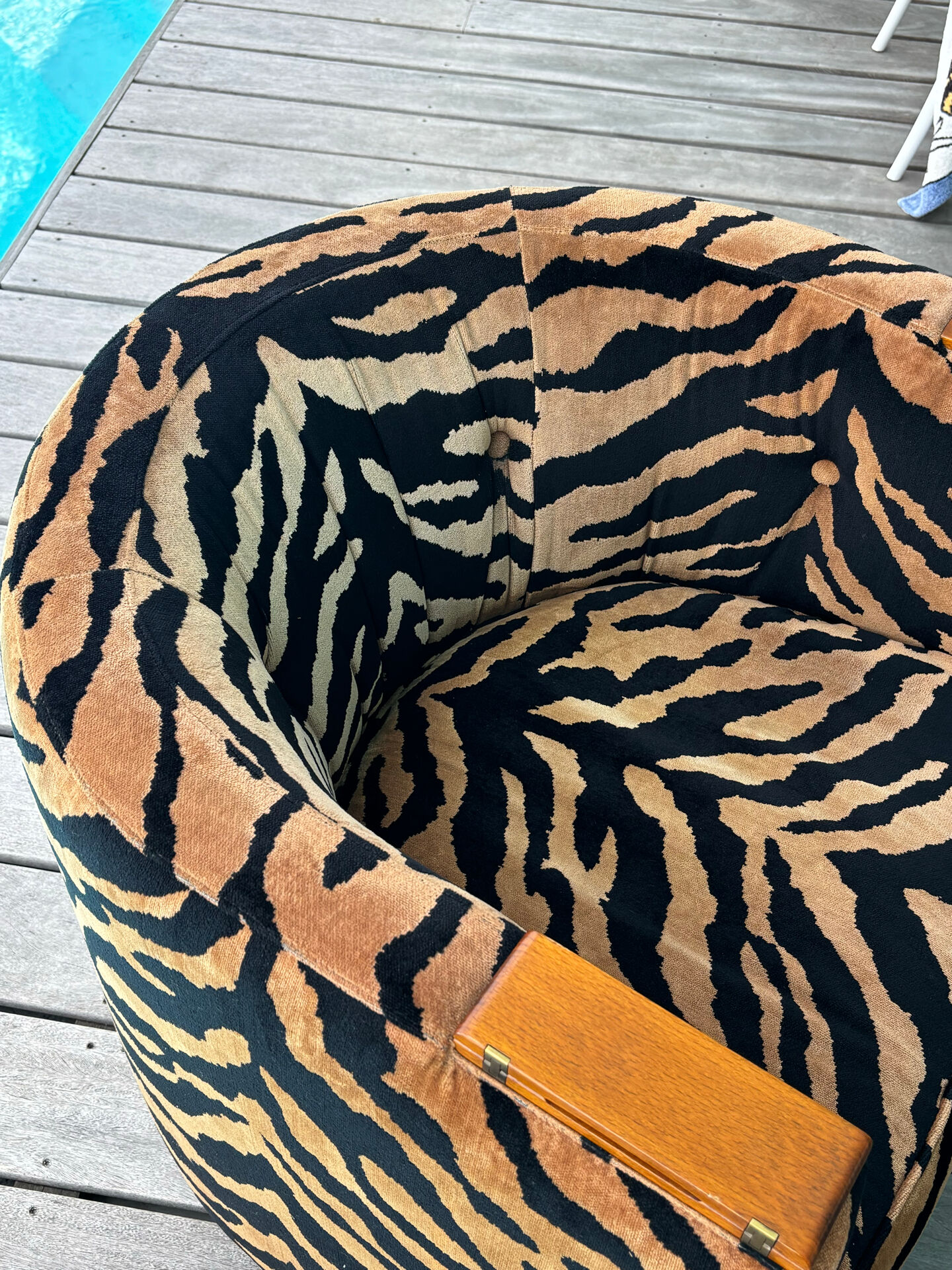 Pair of leopard velvet Schwartz armchairs