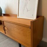 Vintage low oak sideboard (shallow)
