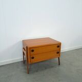 Teak ladekast met zwarte metalen grepen, tv meubel