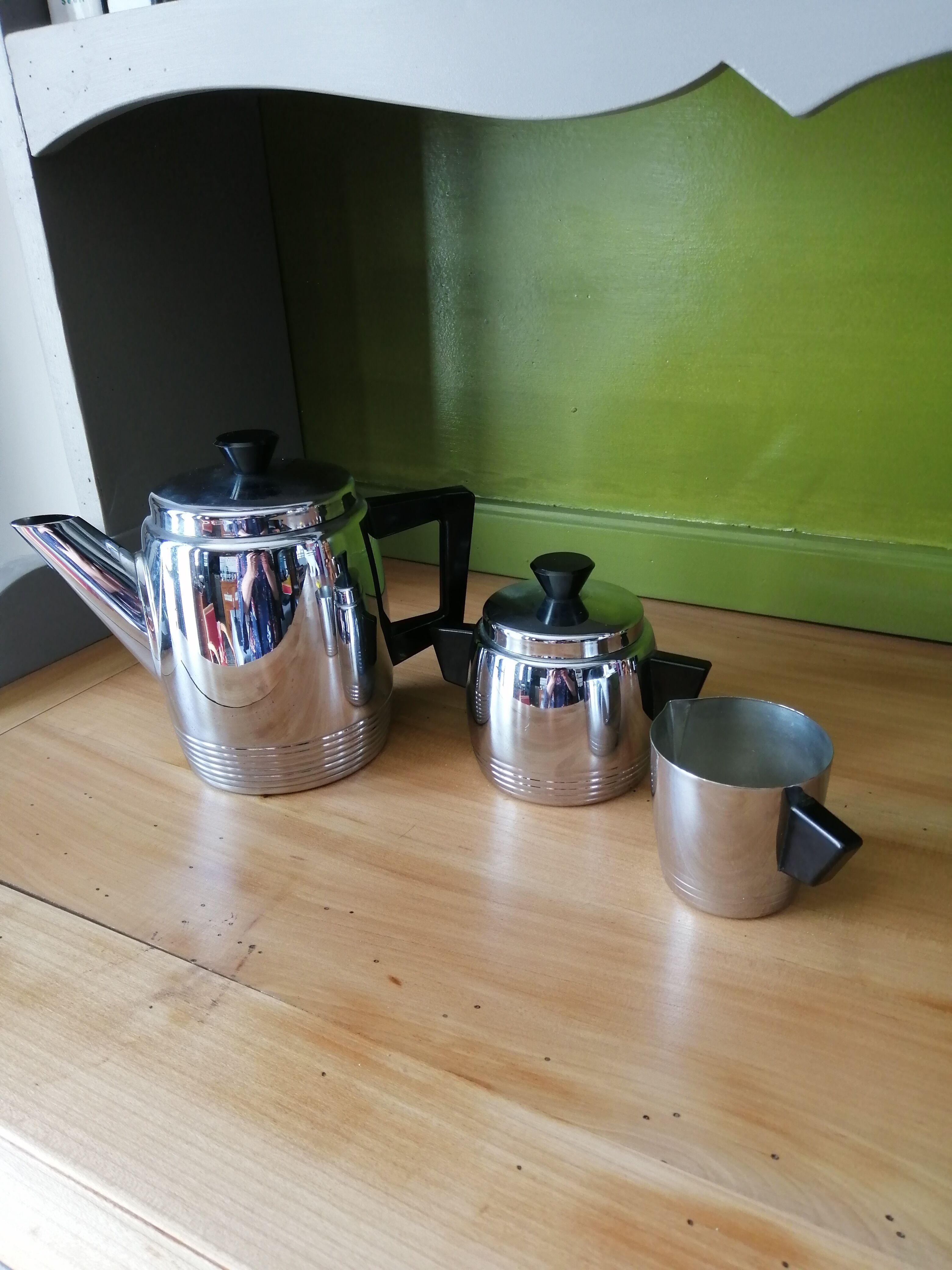 Sugar teapot and milk pot set