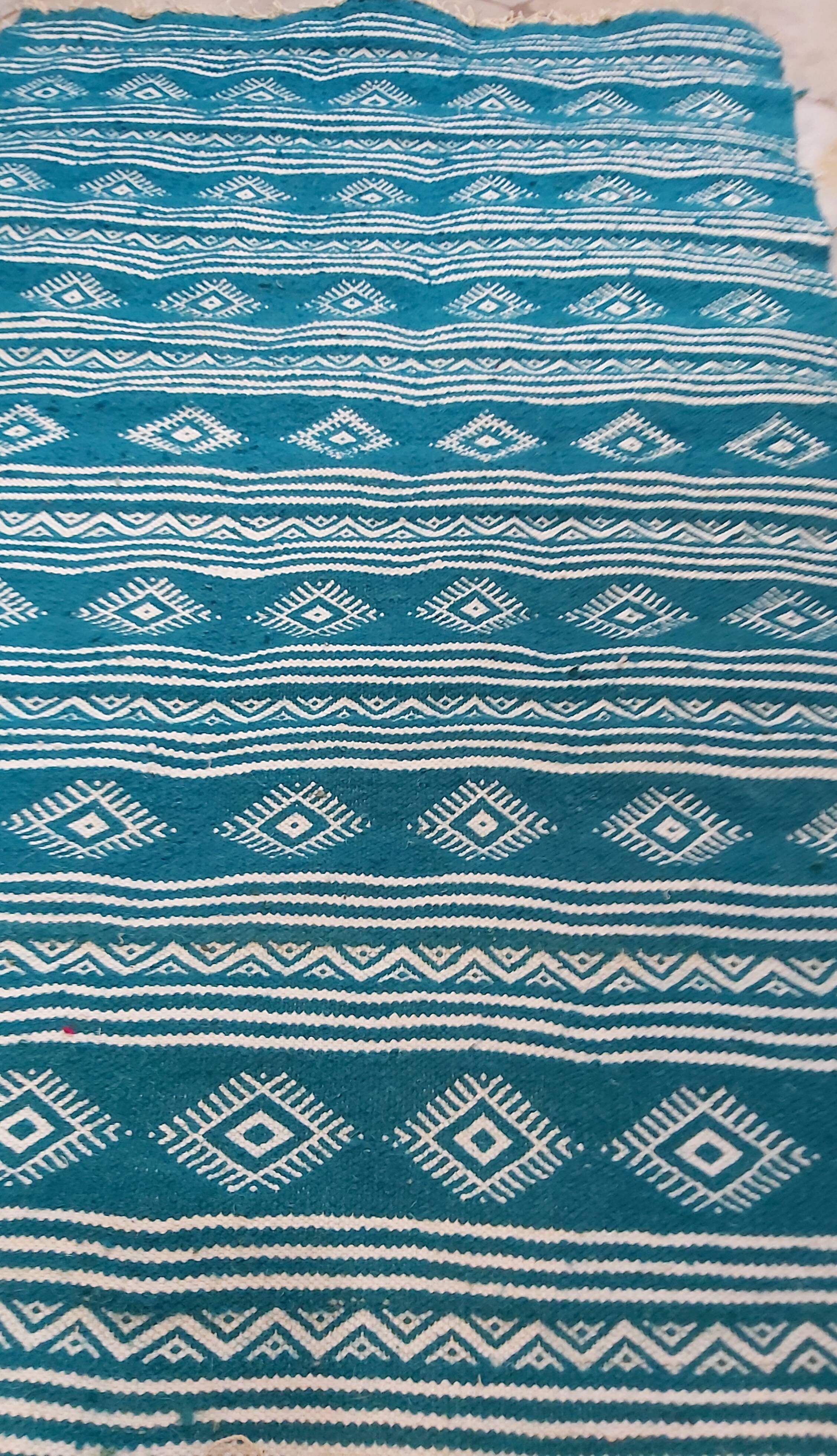 Traditional Berber blue and white kilim rug 115cm-70