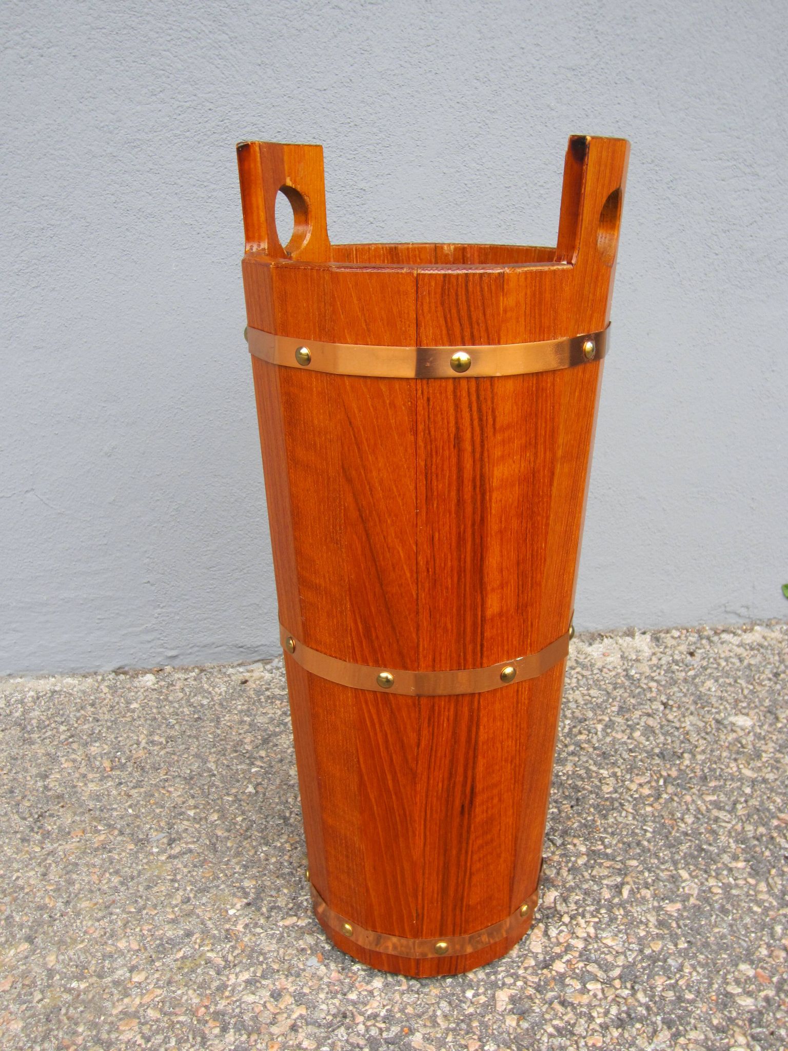 Porte-parapluie scandinave en teck par J.H Sävsjö
