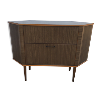 Radio hi-fi cabinet and functional record player