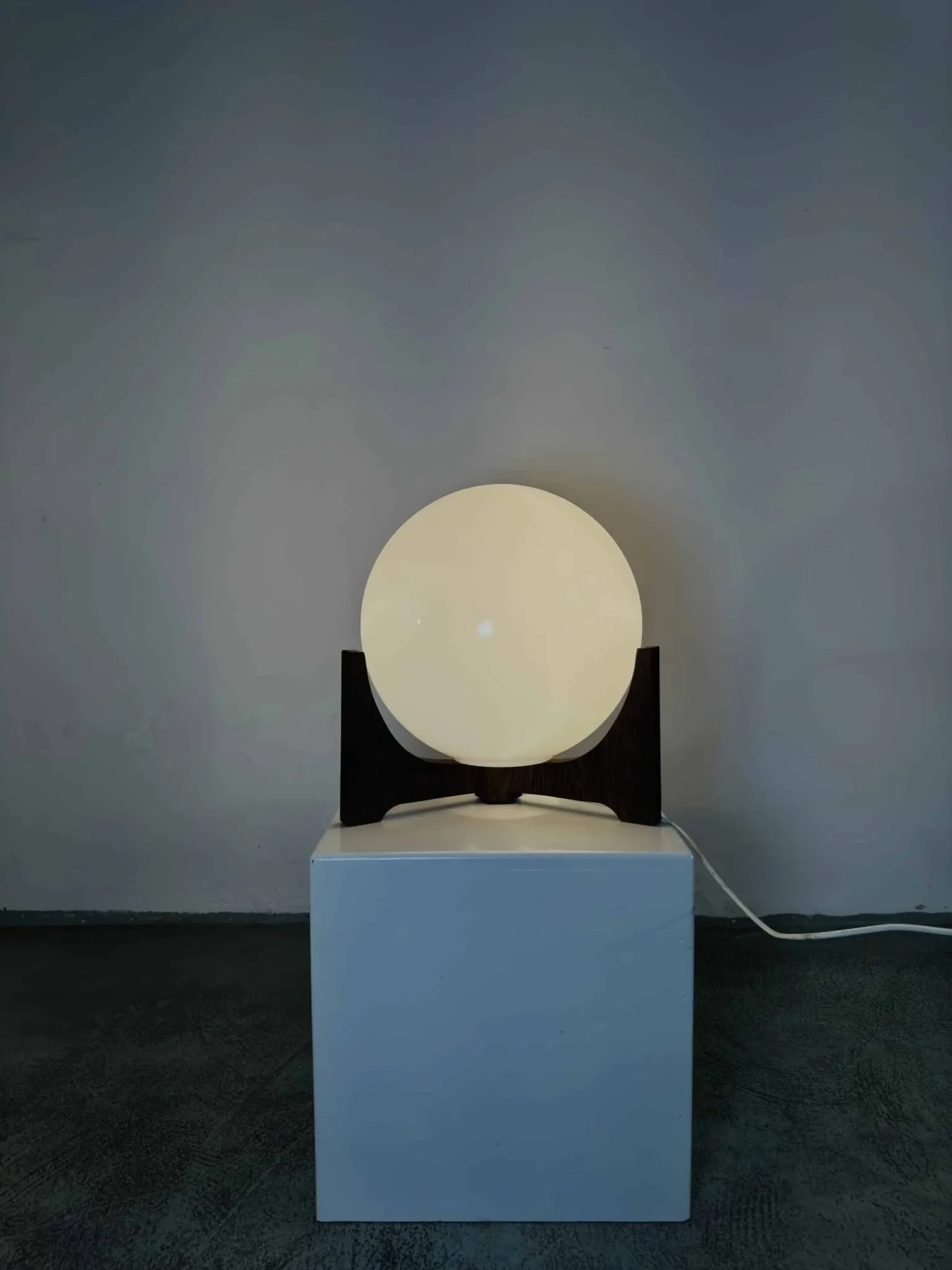 D-2022 Hokusai Table Lamp By Raak Amsterdam, 1960S