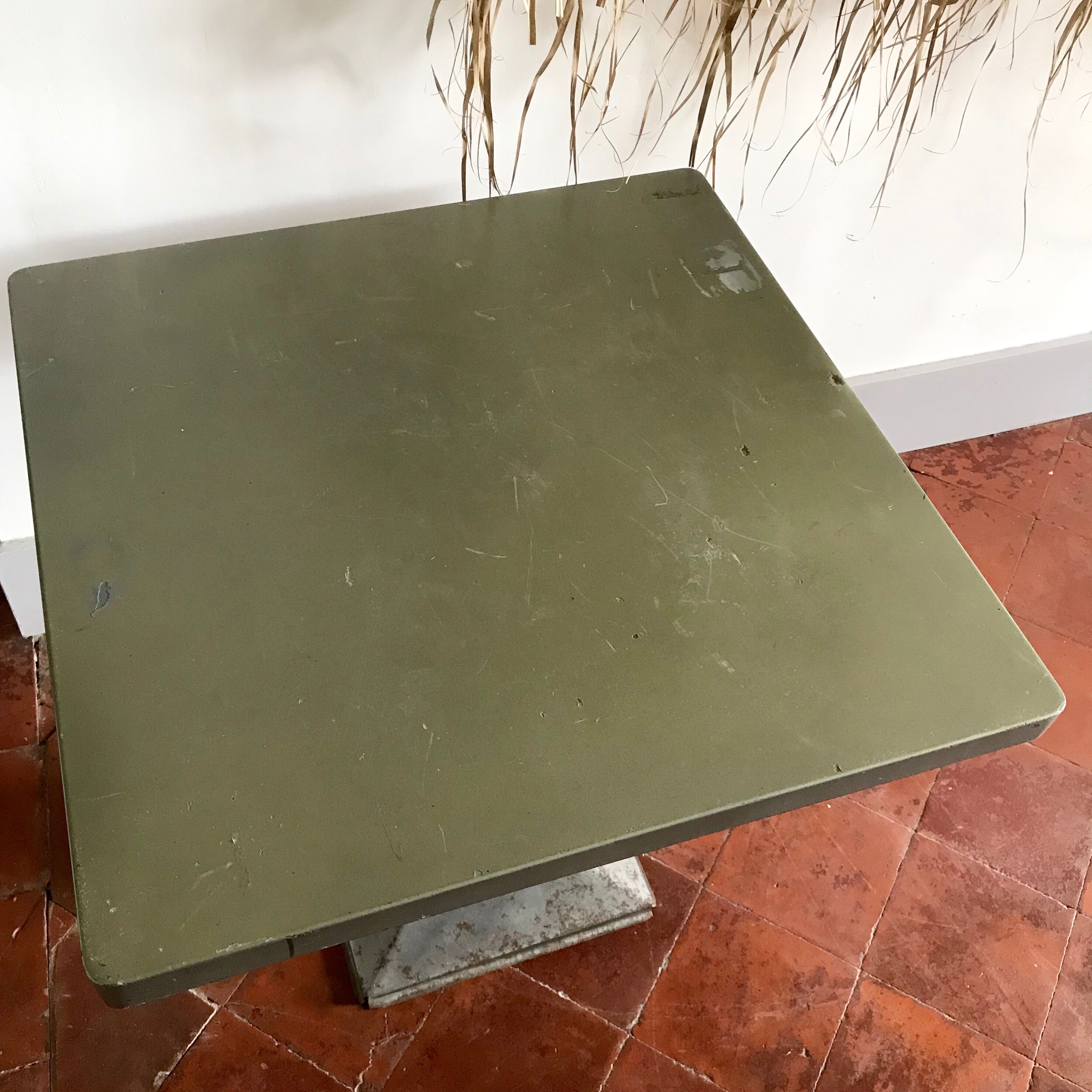 Table Tolix Xavier Pauchard model Kub