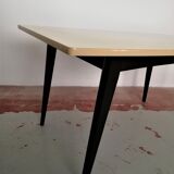 Vanilla-coloured formica table