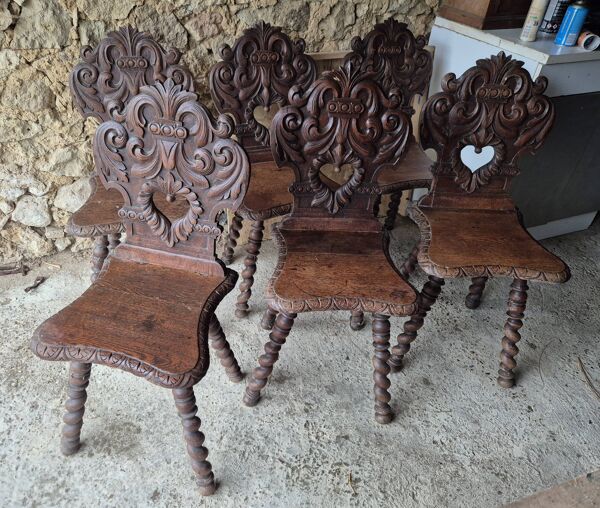 6 chaises anciennes en bois massif style Henri II