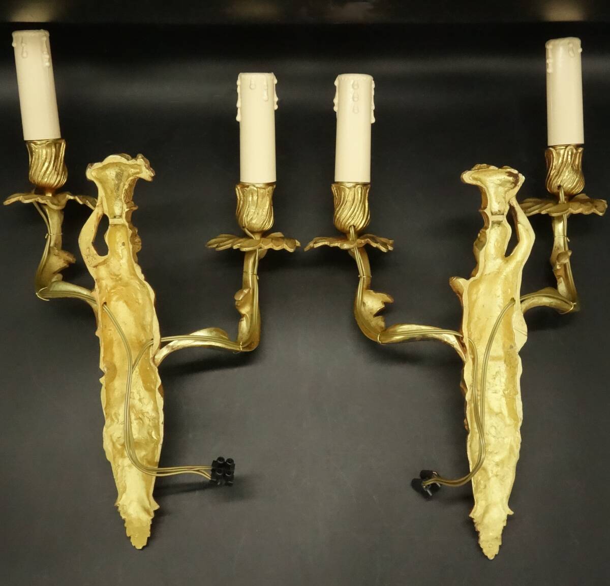 Pair of large Louis XV style 19th century caryatid wall lights - bronze