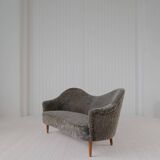 Mid-century modern canapé in sheepskin / shearling model 'Samspel' by Carl Malmsten, 1956