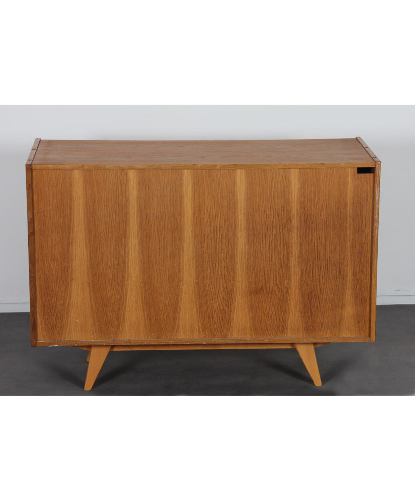 Commode vintage en bois dessinée par Jiri Jiroutek, modèle U-452, 1960