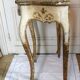 Venetian console