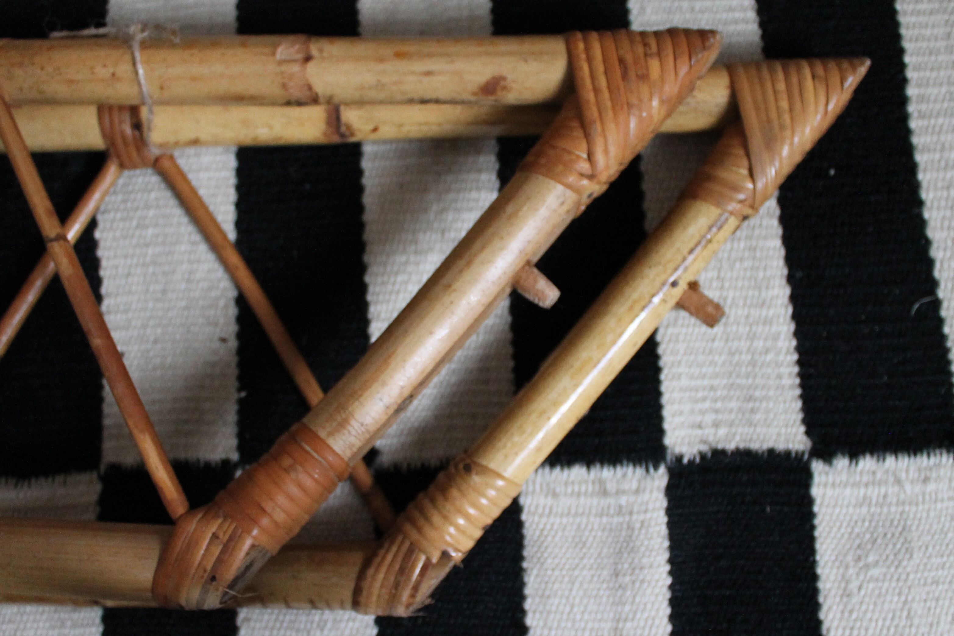 Vintage rattan bed for 1 person