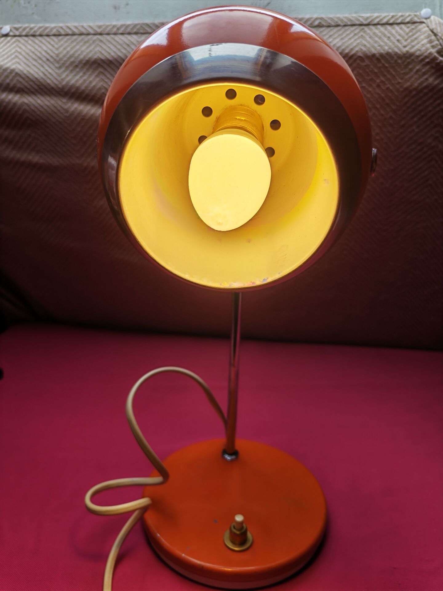 Vintage "Eyeball" Desk Lamp Orange & Chrome – Space Age Era